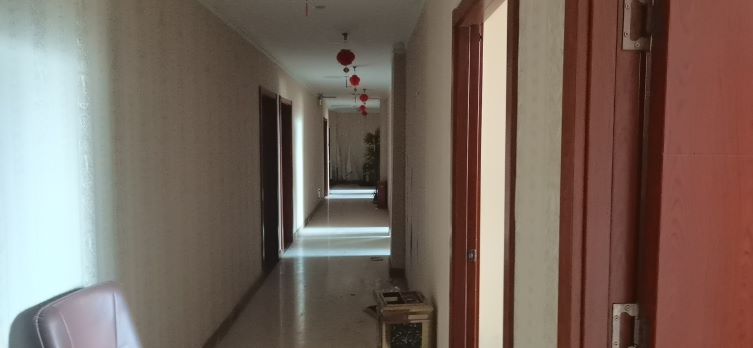 东门外1800+2000商铺出租